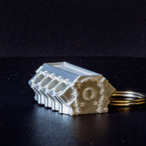 Двигатель V8 серебряный 3D брелок